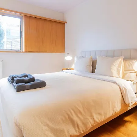 Διαμέρισμα 2 Bedroom With Garage 2 Minutes From The Matosinhos (Porto)