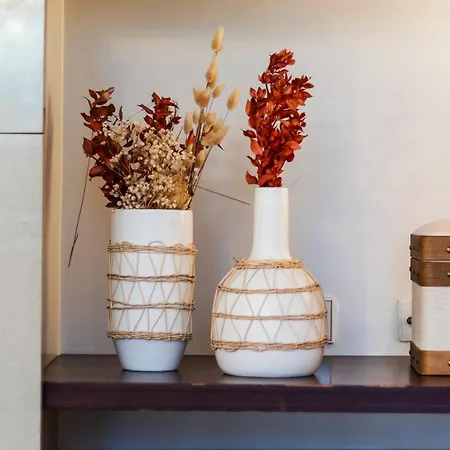 2 Bedroom With Garage 2 Minutes From The Διαμέρισμα
