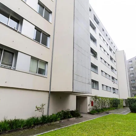 2 Bedroom With Garage 2 Minutes From The